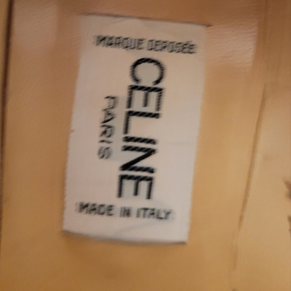 Celine Suede Pumps - Picture 9 of 9